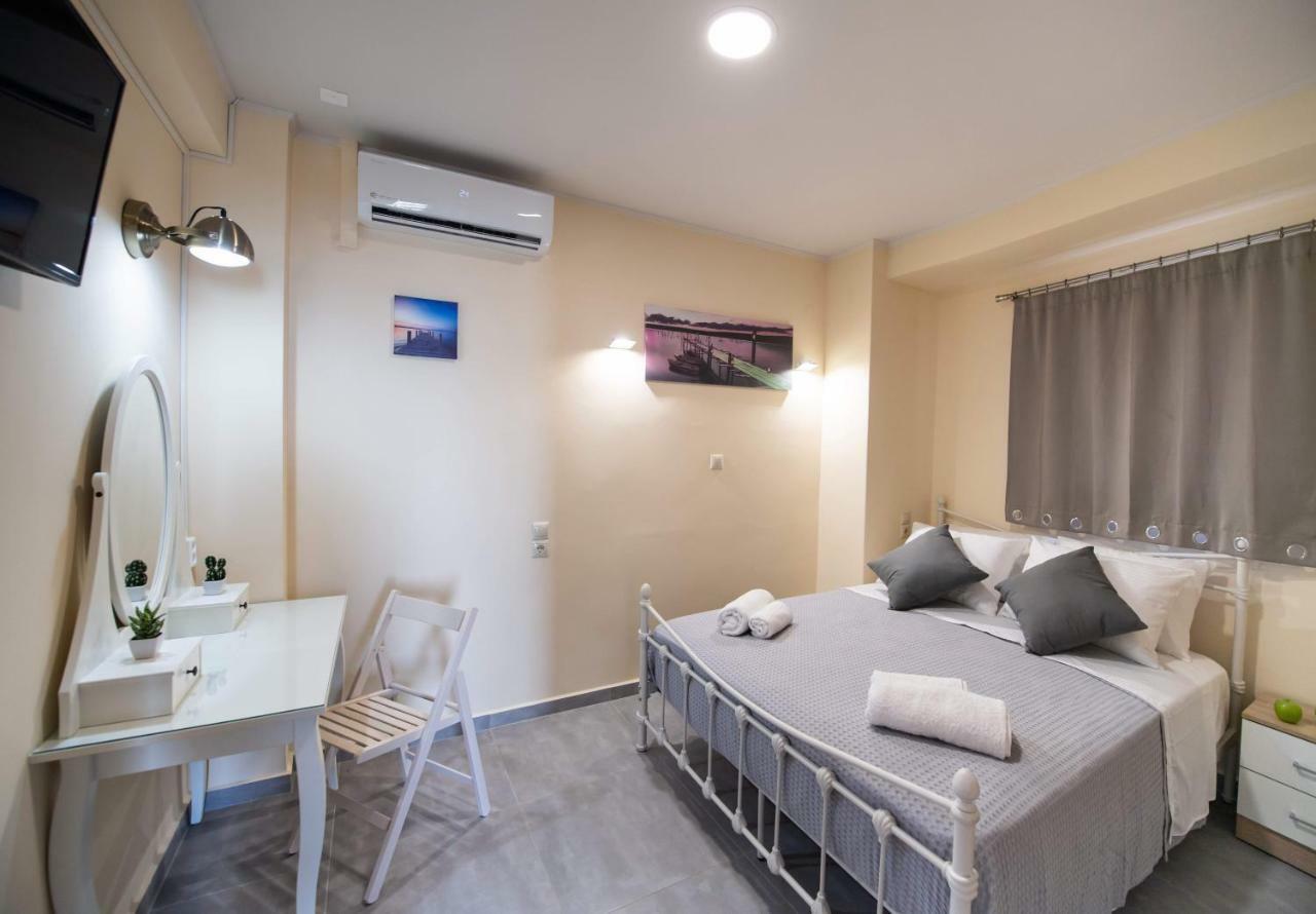 Apartamento Ifi Sea House Nikiana Exterior foto